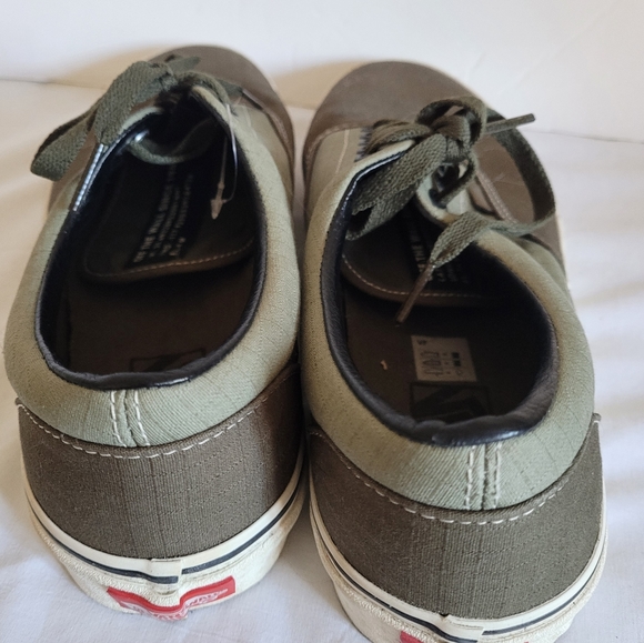 Vans olive green sneakers shoes unisex men 8.5 women 10 - Picture 12 of 14
